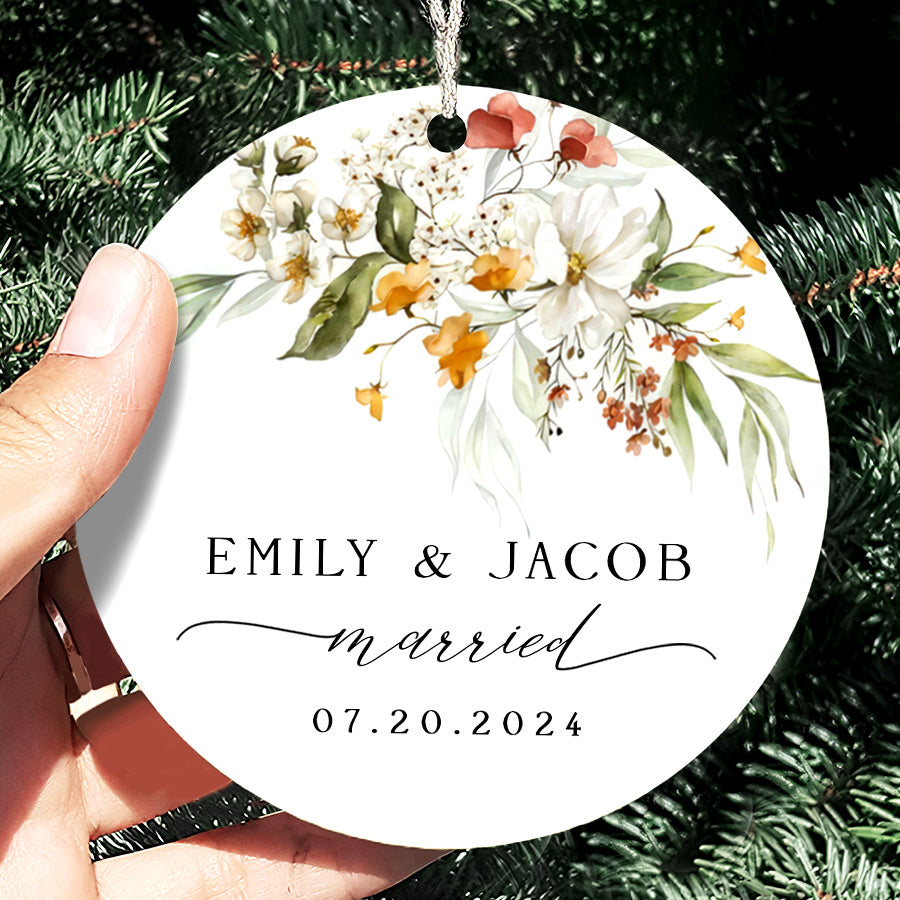 Personalized Mr Mrs Wedding Ornament